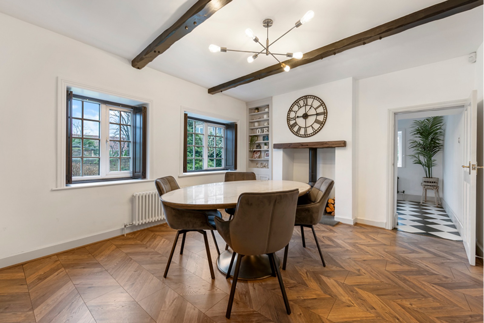 See Inside Milnthorpe Cottage for Sale in Bramham near Leeds Living North